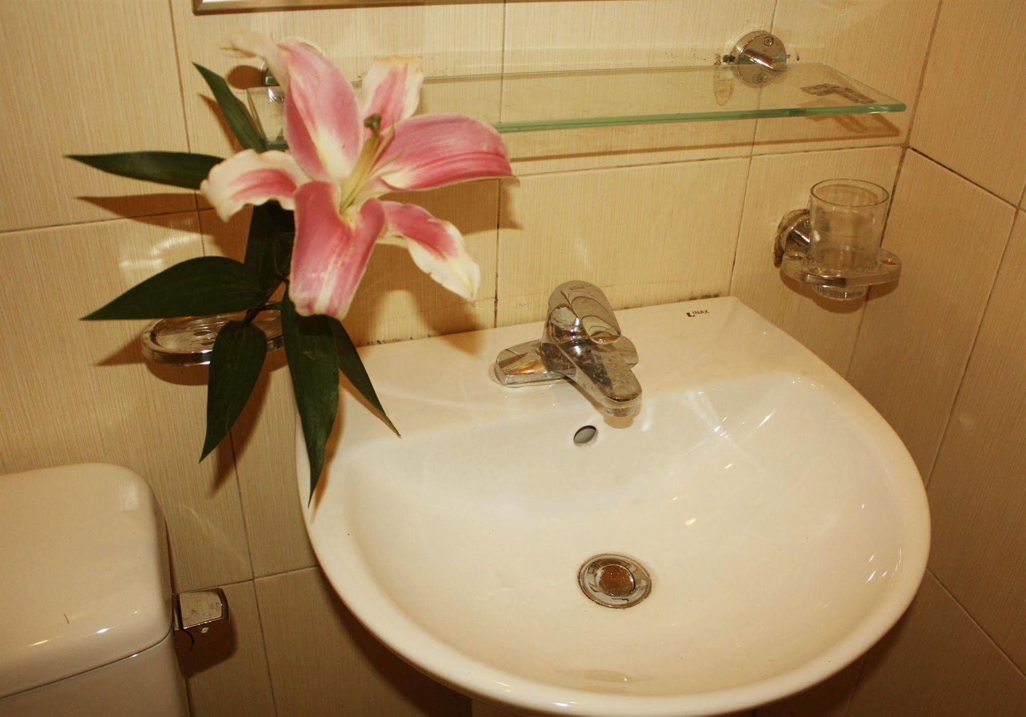 Real Vietnam Hotel Hà Nội Ngoại thất bức ảnh